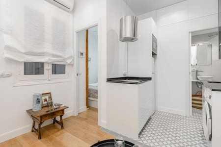 Apartamento La Latina Palacio مدريد المظهر الخارجي الصورة
