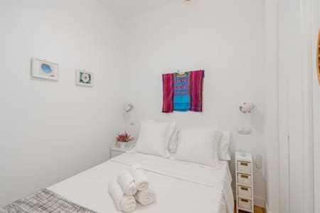 Apartamento La Latina Palacio مدريد المظهر الخارجي الصورة