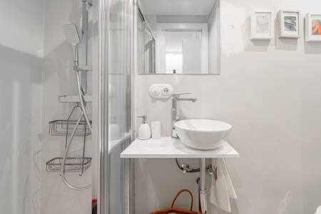 Apartamento La Latina Palacio مدريد المظهر الخارجي الصورة